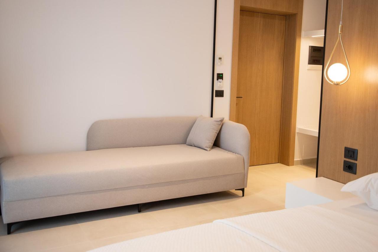 Colosseum Hotel