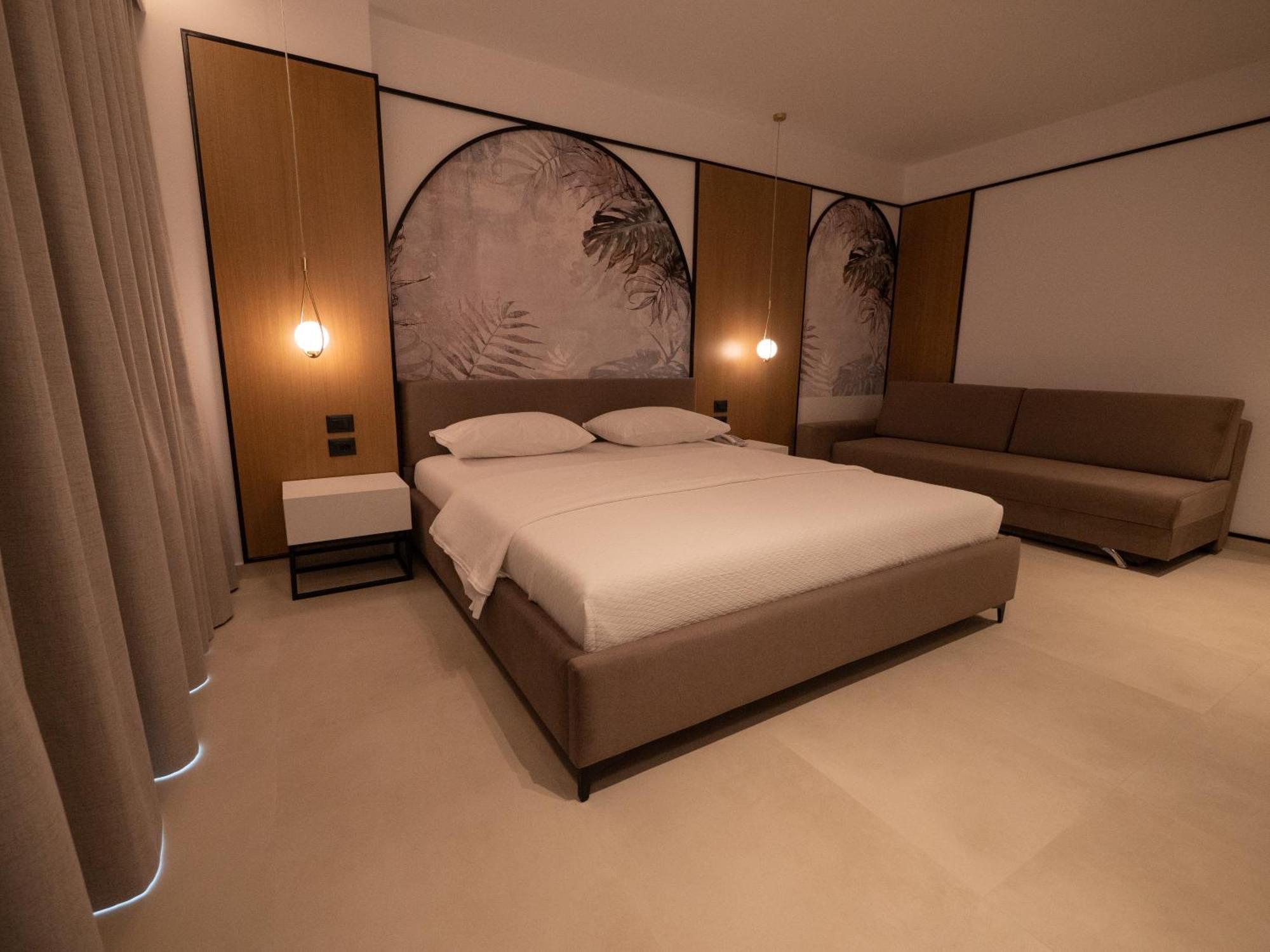 Colosseum 4*